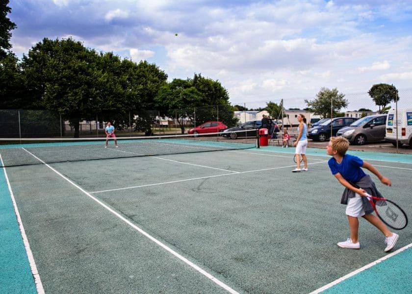 Отель The Winchester Luxury Pet Friendly Caravan On Broadland Sands Holiday Park Between Lowestoft And Great Yarmouth Corton  Экстерьер фото